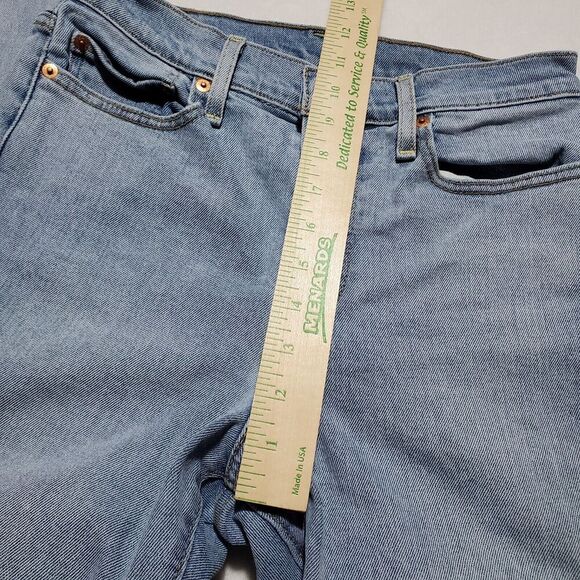 Levis Jeans Women's 28 Blue Wedgie Fit Ankle Denim Button Fly - Picture 11 of 12